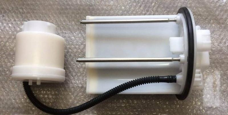 топливный фильтр рав4 са40. топливный фильтр рав 4 3 поколение. фильтр toyota rav4 топливный тойота. топливный фильтр рав 4 3 поколение. тойота рав 4 5 поколение топливный фильтр.