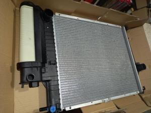 Радиатор системы охлаждения BMW: E34 1.8i-2.5i, 88-